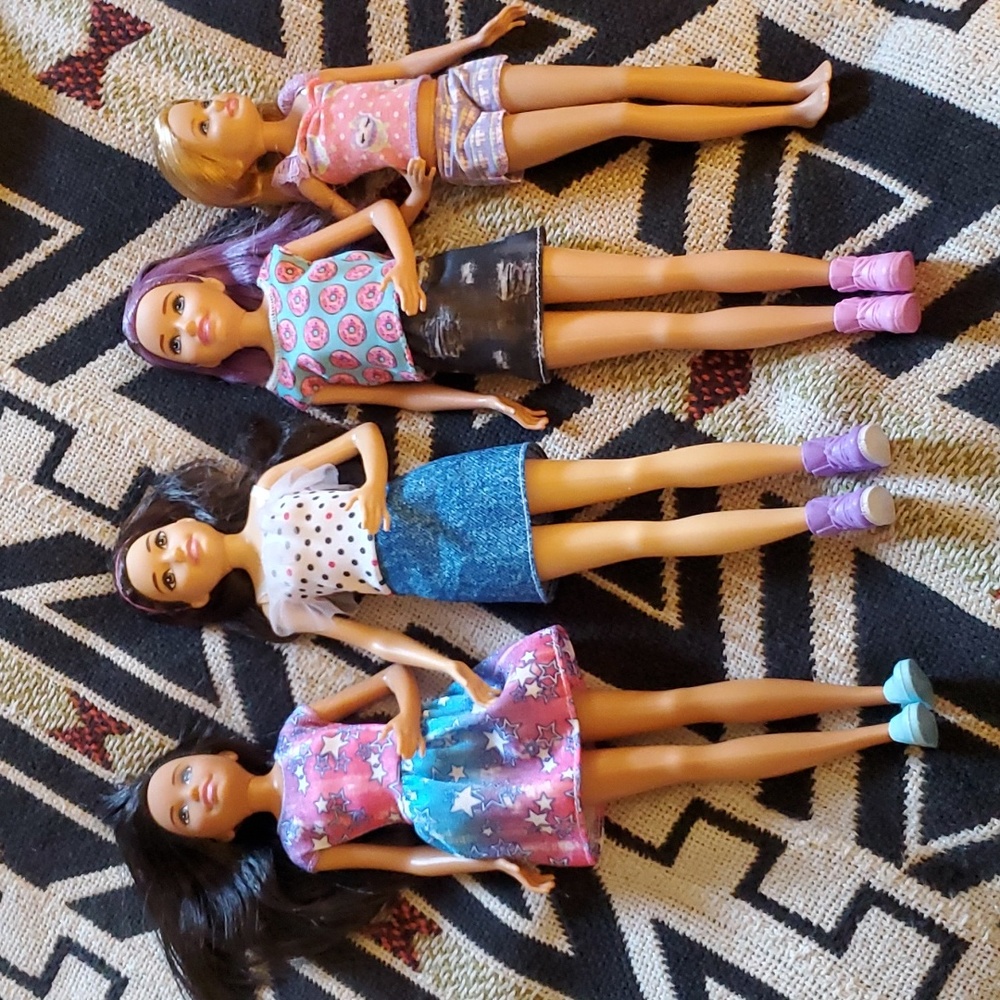 Barbie teen dolls.